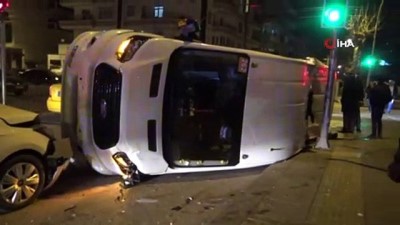 yolcu otobusu -  - Başkent’te servis ile yolcu otobüsü çarpıştı: 5 yaralı  Videosu