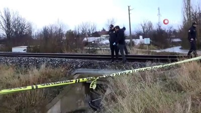 kadin cesedi -  Tren raylarında parçalanmış kadın cesedi bulundu  Videosu