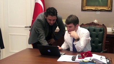 Beşiktaş Kaymakamı Önder, AA'nın 'Yılın Fotoğrafları' oylamasına katıldı - İSTANBUL 