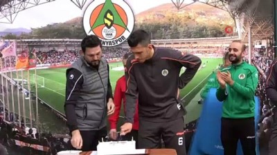 Erol Bulut: 'Konyaspor’dan 3 puan alıp ilk yarıyı 29 puanla kapatmak istiyoruz' 