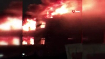 nadan -  Fatih'te metruk bina alev alev yandı Videosu