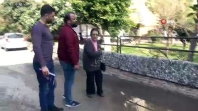 kredi karti -  Hastane dönüşü yaşlı kadına kapkaç şoku  Videosu