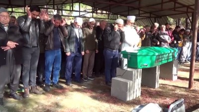 uzman cavus - Karaman'da trafik kazasında hayatını kaybeden asker için tören düzenlendi - MERSİN  Videosu