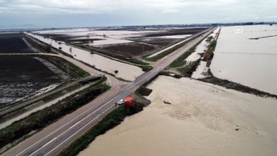 tarim arazisi - Sağanak hayatı olumsuz etkiliyor - ADANA Videosu
