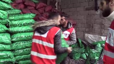Türk Kızılay kara kışta ihtiyaç sahiplerinin yardımına koşuyor - AĞRI 