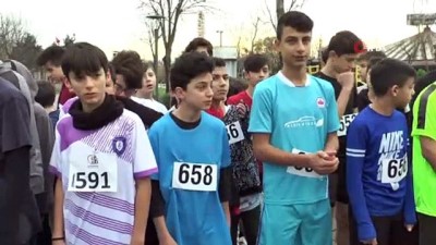 ogrenciler -  Atatürk Kır Koşusu’nda dereceye girenler ödüllendirildi  Videosu