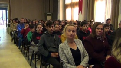 ogrenciler - Ayvalık’ta Mehmet Akif Ersoy unutulmadı - BALIKESİR Videosu