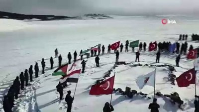 sehadet -  İzciler, Sarıkamış Şehitleri için karlı dağları aşarak eksi 10 derecede çadırda sabahladı  Videosu