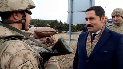 trafik denetimi - Ardahan Valisi Masatlı yeni yıl öncesi trafik denetimi yaptı - ARDAHAN ....haber eksik.. Videosu