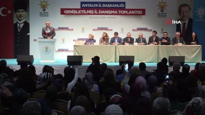  Dışişleri Bakanı Mevlüt Çavuşoğlu: ' Cumhurbaşkanımızın talimatıyla Somali’ye doktorlarımızı ve uçaklarımızı gönderiyoruz'