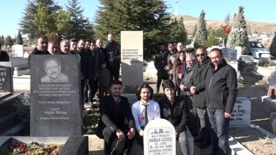 bozlak -  Halk Ozanı Muharrem Ertaş, 35. ölüm yıl dönümünde anılıyor Videosu
