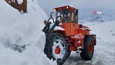  Tunceli’nin ilçelerinde kar kalınlığı 1 metreye yaklaştı 