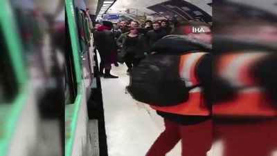  - Fransa'da grev yapmayan metro sürücüsü kadını linç ettiler 