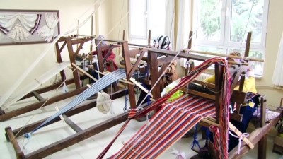 halk egitim merkezi - Tekstil atıkları tarihi tezgahlarda hayat buluyor - SAKARYA  Videosu