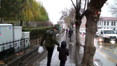 karahisar -  Afyonkarahisar’a mevsimin ilk karı yağdı Videosu