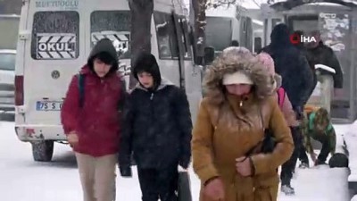 karli hava -  Ardahan'a beklenen kar yağdı  Videosu