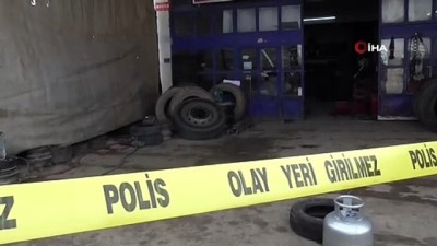 sanayi sitesi -  Tamir ettiği kamyon lastiği patlayınca yaralandı Videosu