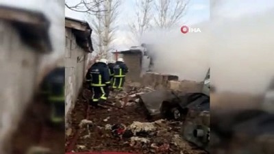 ev yangini -  Van’da ev yangını Videosu