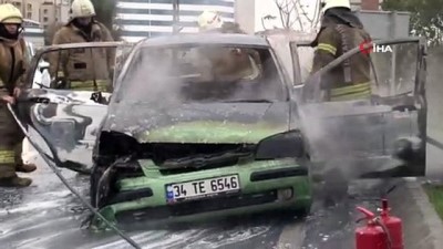 yangin tupu -  Zeytinburnu’nda seyir halindeki otomobil alev alev yandı  Videosu