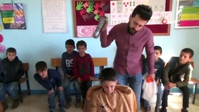 sac bakimi -  Tıraş takımlarını alıp köy okullarının yolunu tuttu  Videosu