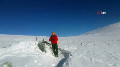 kayip dagci -  Uludağ'da kayıp iki dağcının sığınabileceği mağarada kazı çalışması başlatıldı Videosu