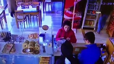 simit firini -  Antalya'da önceki gün kadın müşterinin 750 lirasını çalan hırsız bu defa kadın çalışanı soyarken yakalandı  Videosu