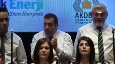 engelli vatandas -  Engelsiz Koro, performansıyla hayran bıraktı  Videosu