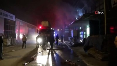 yangin yeri -  İnegöl'de ahşap fabrikasında yangın Videosu