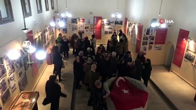 sivil toplum -  10 Aralık İlk Türk Kadın Mitingini anlatan resim sergisi açıldı Videosu