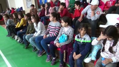 satranc -  Elazığlı çocuklar 'Körling' ile tanıştı  Videosu