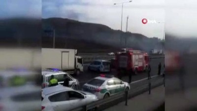 ikitelli -  Hafriyat kamyonu gaz tankerine çarptı, faciadan dönüldü  Videosu