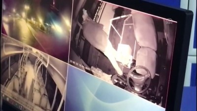yolcu tasimaciligi - Yolcunun midibüs şoförüne bıçaklı saldırısı güvenlik kamerasında - AYDIN  Videosu