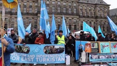 ozgurluk - Hollanda'da Doğu Türkistan protestosu - AMSTERDAM Videosu