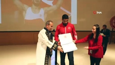 milli guresci - Taha Akgül, Avrupa şampiyonluğu rekorunu geliştirmek istiyor  Videosu