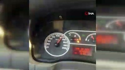hiz limiti -  Hafriyat kamyonundan 130 kilometrelik hızı yürekleri ağza getirdi  Videosu