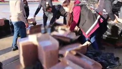 sigara kacakciligi -  Limanda 500 bin paket kaçak sigara ele geçirildi  Videosu