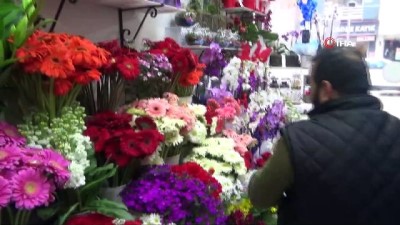 sevgililer gunu -  Çiçekçiler 14 Şubat'tan umutlu  Videosu
