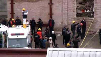 sekte -  Müze inşaatında duvar çöktü: 1 işçi öldü  Videosu
