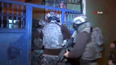 teror operasyonu -  Şafak vakti terör operasyonu: 24 gözaltı  Videosu