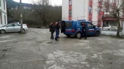  Tabela hırsızları kıskıvrak yakalandı 