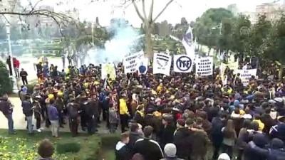 Fenerbahçeli taraftarlardan TFF'ye protesto - İSTANBUL