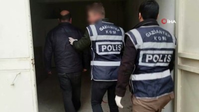 kacak -  Gaziantep'te kaçak içki operasyonu...547 şişe kaçak içki ele geçirildi  Videosu