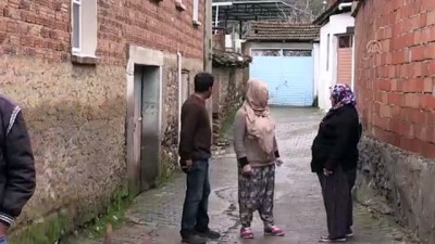 yaris - Gelin geldiği köyün muhtarı olmak istiyor - MANİSA  Videosu