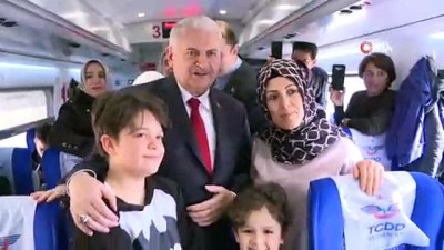 hizli tren -  Binali Yıldırım, hızlı treni ile yolculuk yaptı Videosu