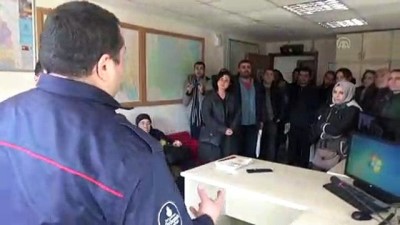 tatbikat - Öğretmenler yangın tatbikatına katıldı - İSTANBUL Videosu