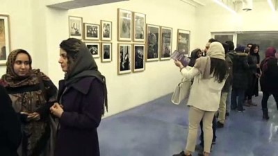 kurator - Ara Güler'in fotoğrafları İranlı sanatseverlerle buluştu - TAHRAN  Videosu