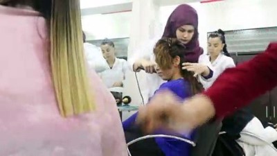 kuafor salonu - Diyarbakırlı kadınlara ücretsiz güzellik kursu  Videosu