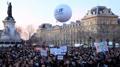 yahudi - Fransa'da Yahudi düşmanlığına protesto  Videosu
