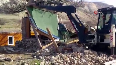 kacak yapi -  Kapadokya’da yıkımlar devam ediyor  Videosu