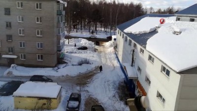  - Dev Kar Kütlesi Kadını Böyle Teğet Geçti 